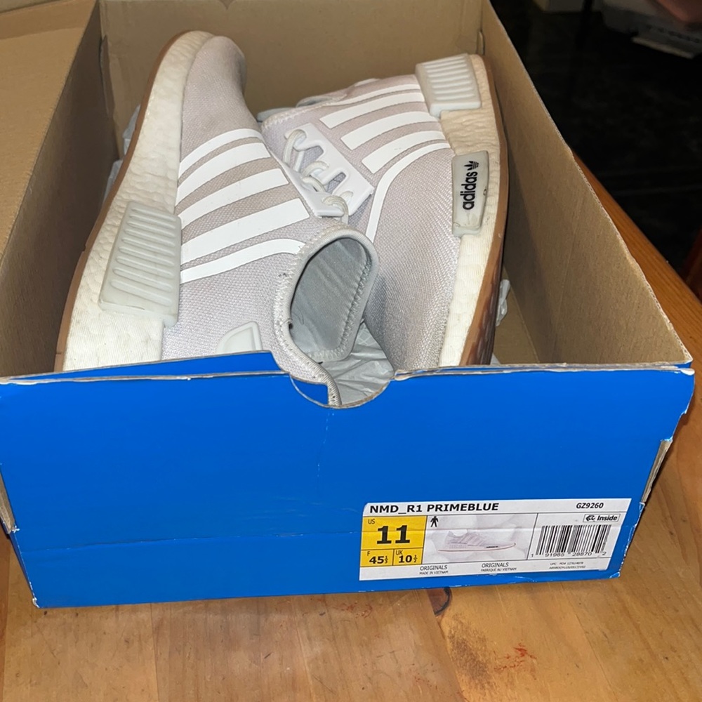 Adidas NMD_R1 primeblue white gum